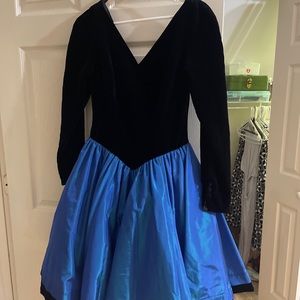 Laura Ashley blue black velvet size 8